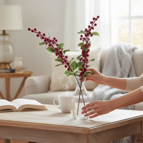 GAŁĄZKA JARZĘBINY Z OŚNIEŻONYMI LIŚĆMI 67 CM czerwona