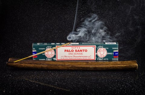 NATURALNE KADZIDEŁKA SATYA Palo Santo