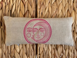 Poduszka na oczy z lnu z lawendą i pestkami wiśni słońce i księżyc beżowa