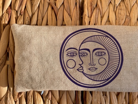 Poduszka na oczy z lnu z lawendą i pestkami wiśni słońce i księżyc beżowa