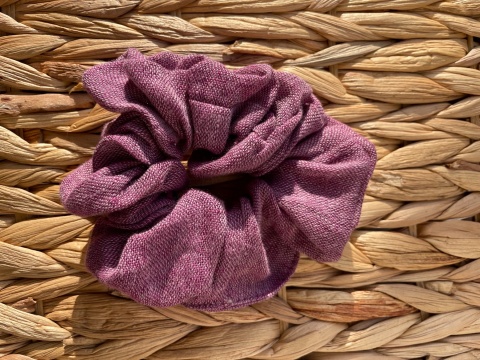 Lniana gumka do włosów scrunchie
